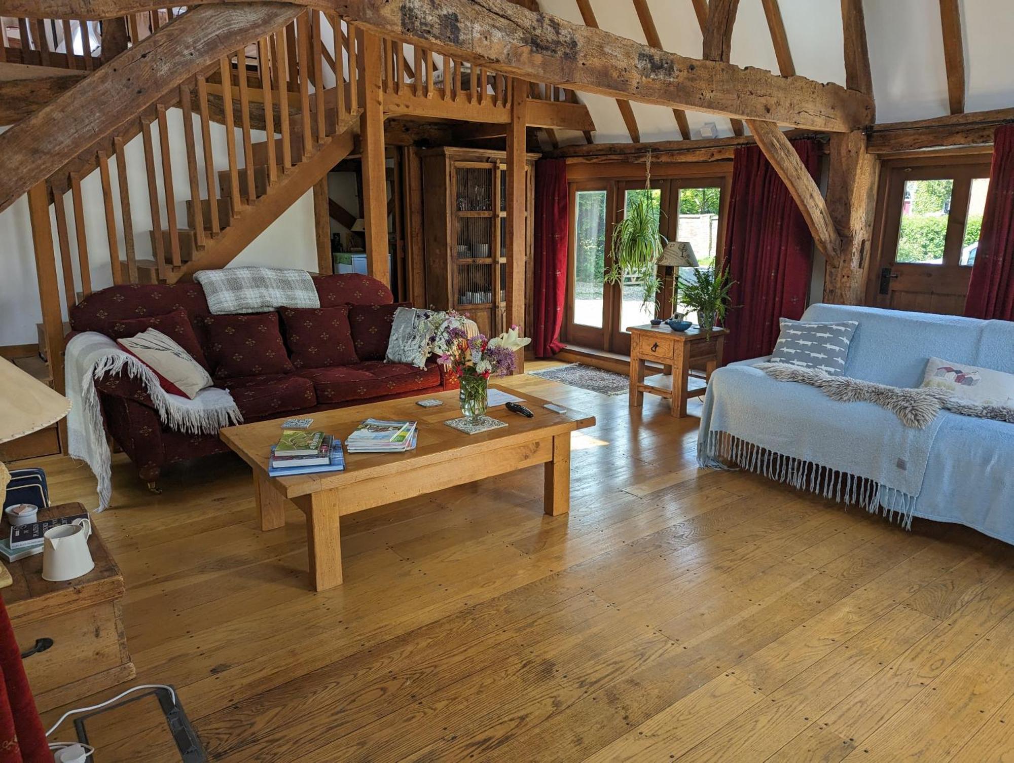 Cosy Listed Barn In Peaceful Country Village Granborough Экстерьер фото